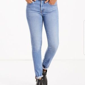 Levi's Jeans